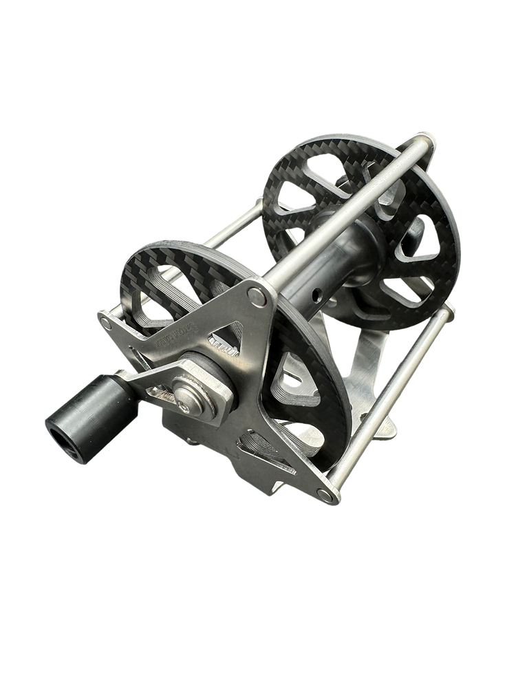 MVD Reel Vertical Carbon Edition - Image 4